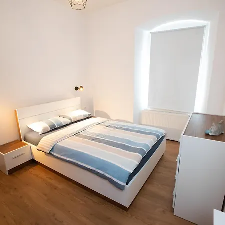 Newly Adapted 3-room